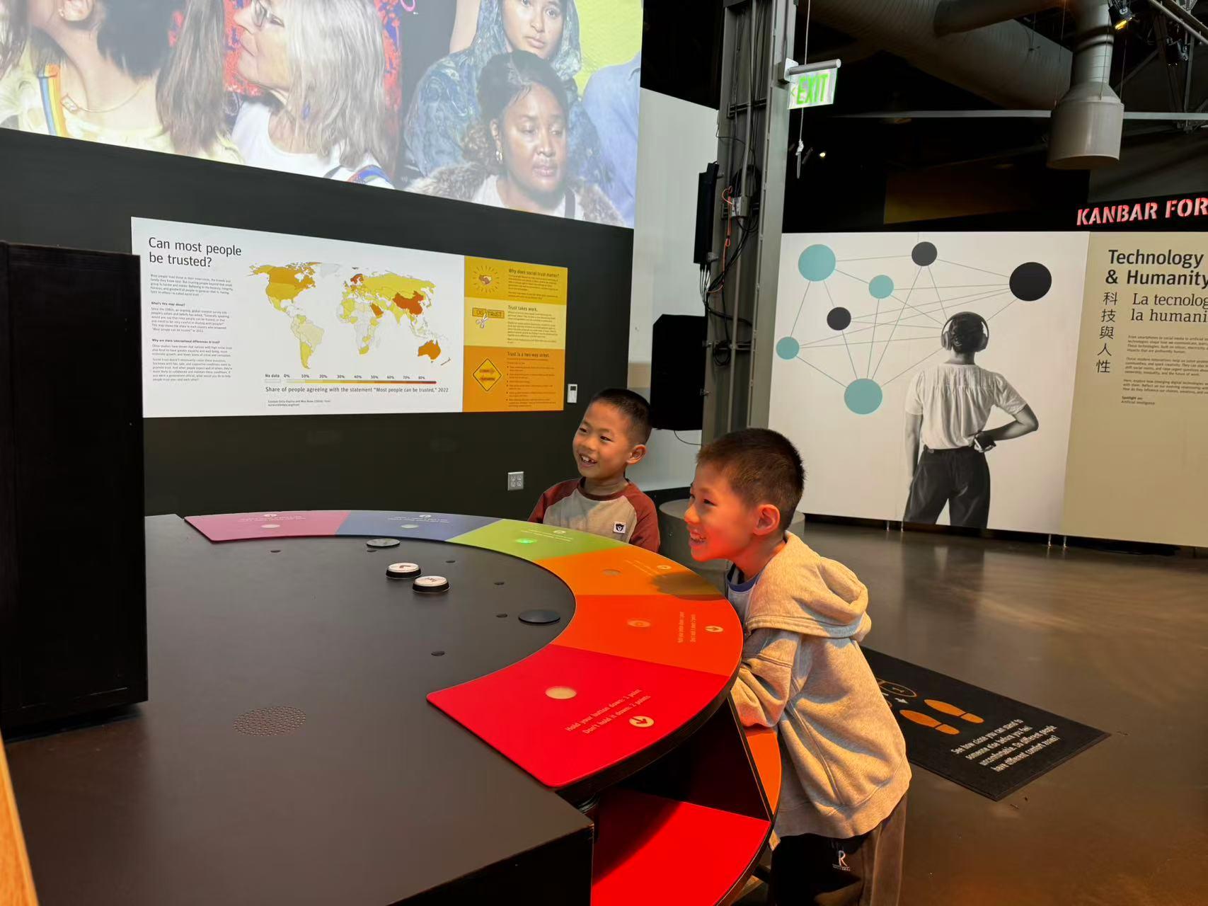 Exploratorium exhibit